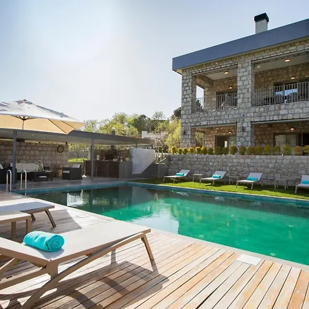 Trioda Kazdaglari Hotell