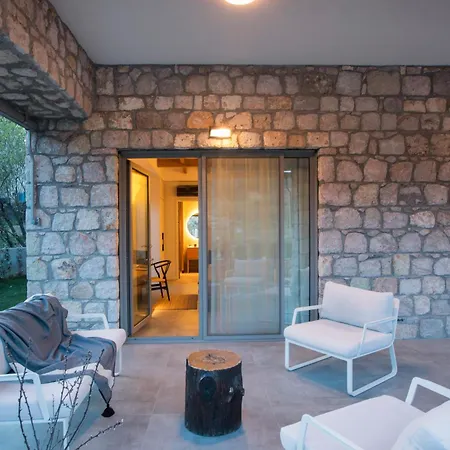 Hotell Trioda Kazdaglari *